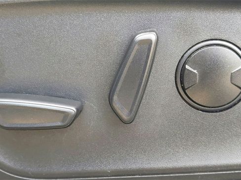 Used 2024 Ford Escape ST-Line image 17