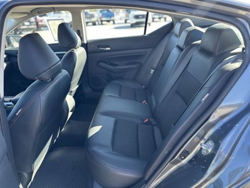 Used 2023 Nissan Altima 2.5 SR image 29