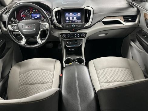 Used 2020 GMC Terrain SLE FWD image 3