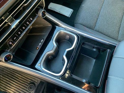 Used 2024 Chevrolet Traverse Z71 w/ Enhanced Driving Package image 38