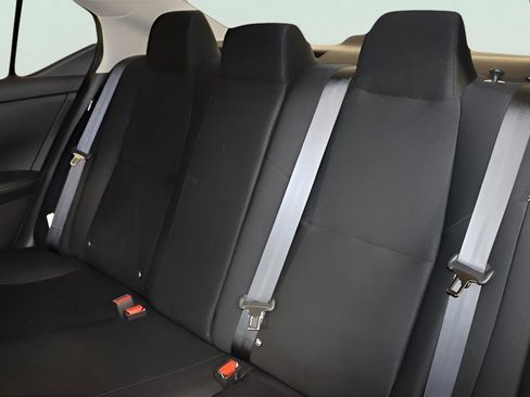 Used 2024 Nissan Sentra S image 17