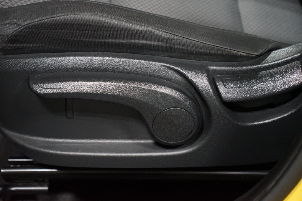 Used 2020 Kia Soul LX FWD image 28