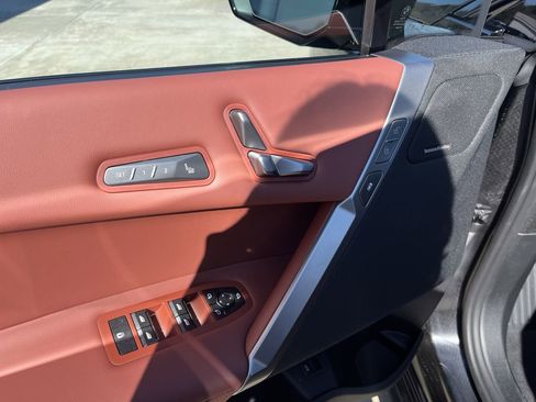 New 2026 BMW iX xDrive45 w/ M Sport Package image 19