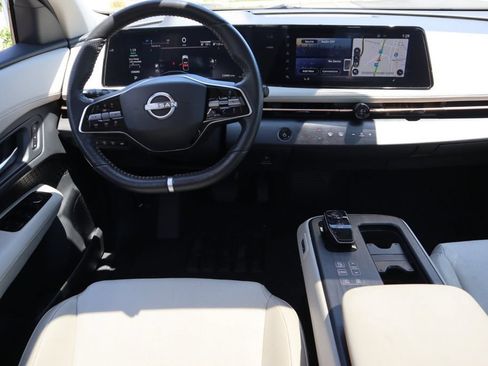 Certified 2023 Nissan Ariya FWD image 16