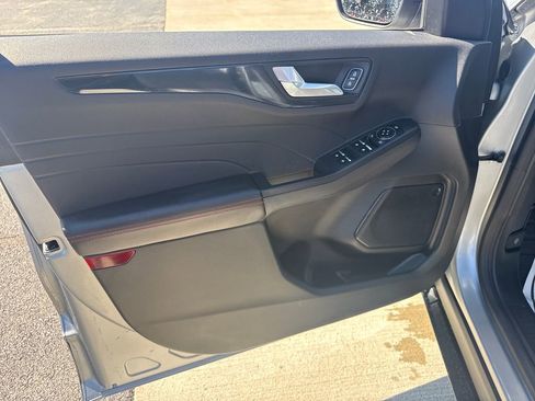 Used 2023 Ford Escape ST-Line w/ Tech Pack #1 AWD/4WD image 27