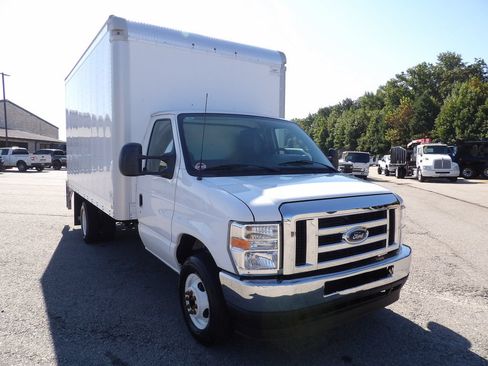 Used 2024 Ford E-350 and Econoline 350 Super Duty w/ Power Windows & Locks Group RWD image 11