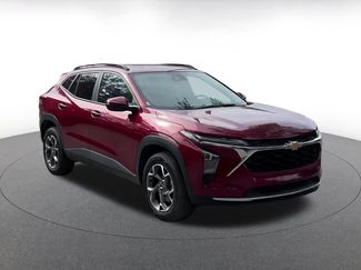 Used 2025 Chevrolet Trax LT video 2