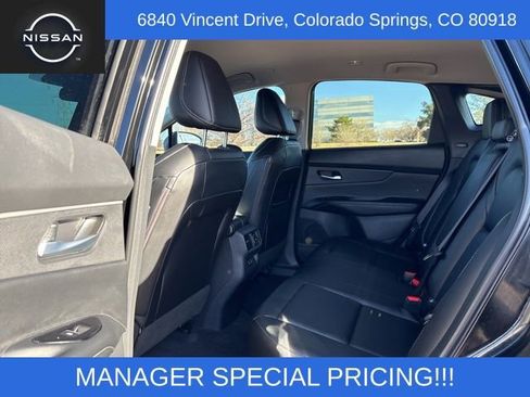 Certified 2025 Nissan Murano SV AWD/4WD image 25