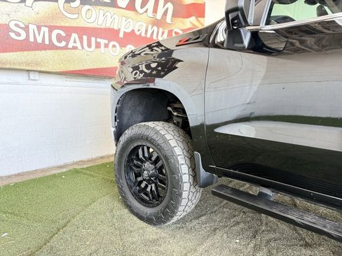 Used 2021 Chevrolet Silverado 1500 LTZ w/ LTZ Premium Package image 17