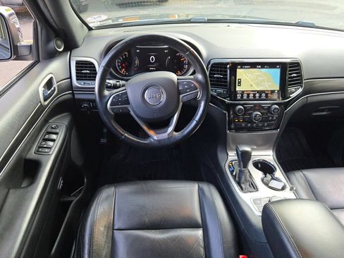 Used 2019 Jeep Grand Cherokee Limited AWD/4WD image 22