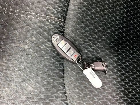Used 2015 Nissan Sentra SR FWD image 28