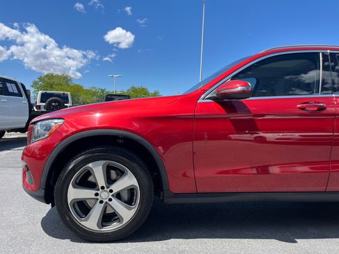 Used 2016 Mercedes-Benz GLC 300 image 9