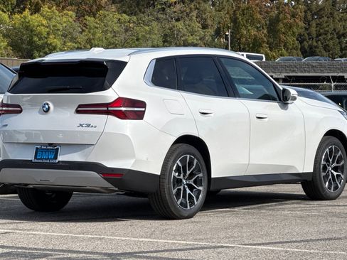 Used 2026 BMW X3 xDrive30i w/ Premium Package AWD/4WD image 9