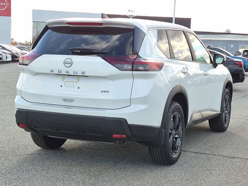 New 2026 Nissan Rogue SV w/ Cold Weather Package image 3