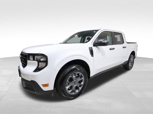 Used 2026 Ford Maverick XLT w/ Equipment Group 301A AWD/4WD image 8