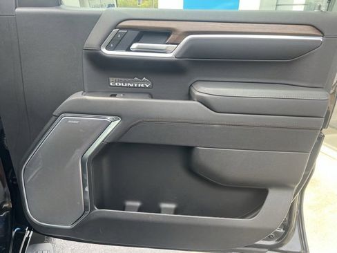 New 2025 Chevrolet Silverado 1500 High Country w/ High Country Premium Package image 16