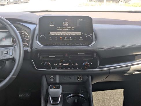 Used 2023 Nissan Rogue SL w/ SL Premium Package AWD/4WD image 20