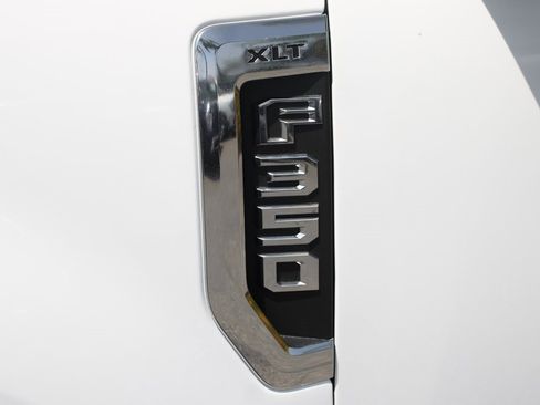 Used 2019 Ford F350 XLT image 44