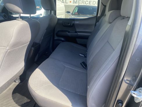 Used 2021 Toyota Tacoma SR AWD/4WD image 21