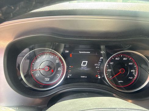Used 2023 Dodge Charger SXT RWD image 6