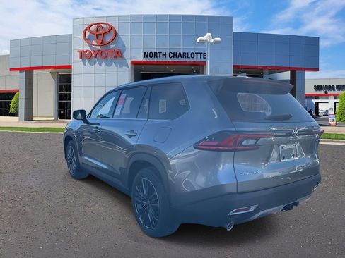 New 2026 Toyota Grand Highlander MAX Platinum image 8