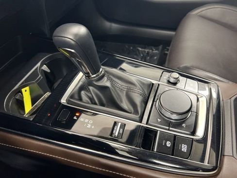 Used 2023 MAZDA CX-30 AWD 2.5 S w/ Premium Package image 19