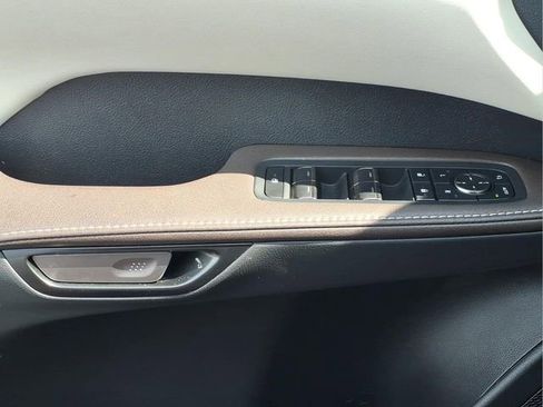 Used 2024 Lexus RX 350 AWD image 17