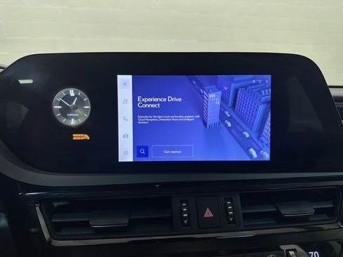 Certified 2023 Lexus ES 350 w/ Premium Package image 24