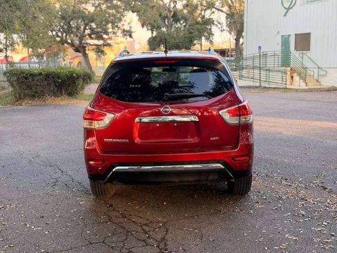 Used 2016 Nissan Pathfinder S AWD/4WD image 4