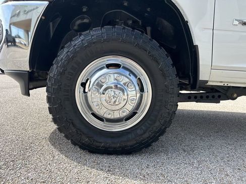 Used 2021 RAM 3500 Tradesman w/ Chrome Appearance Group image 51