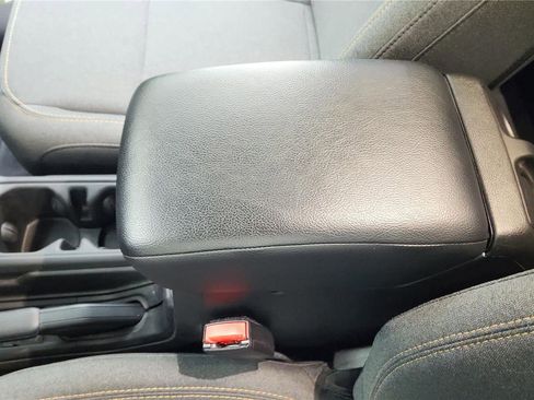 Used 2024 Jeep Wrangler Sport S image 24