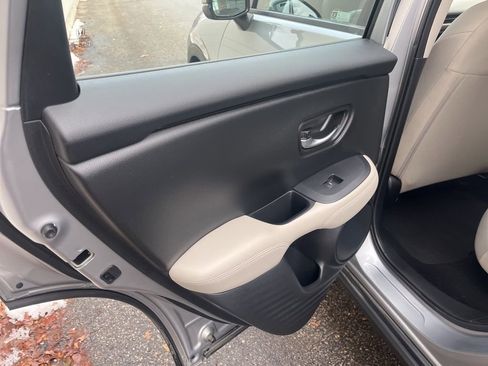 Certified 2023 Honda HR-V LX image 10