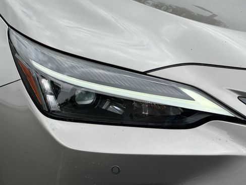 Used 2024 Lexus NX 350 AWD image 10