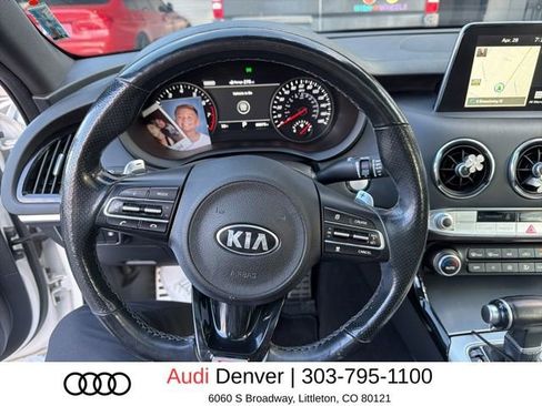 Used 2019 Kia Stinger GT1 AWD/4WD image 5