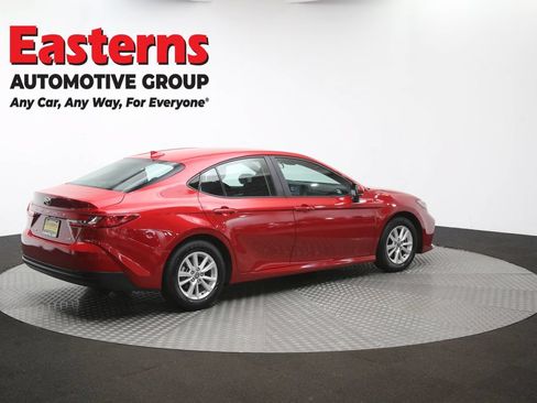 Used 2025 Toyota Camry LE FWD image 41