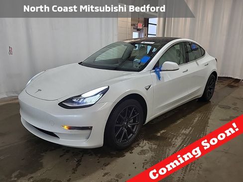 Used 2019 Tesla Model 3 Long Range image 1