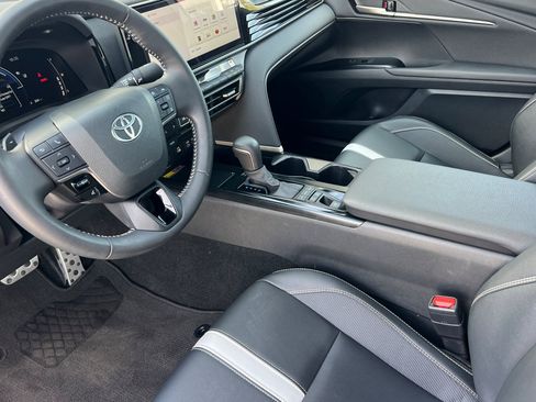 Used 2025 Toyota Camry SE w/ Multimedia Upgrade Package FWD image 9