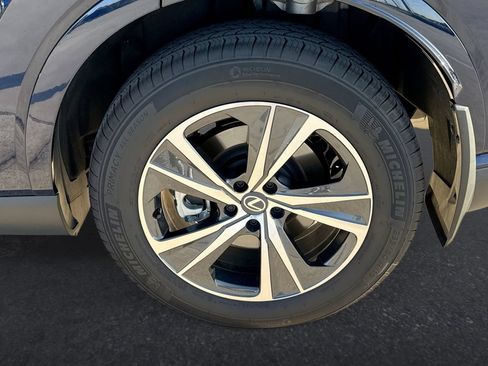 Used 2026 Lexus RX 350 Premium w/ Convenience Package FWD image 31