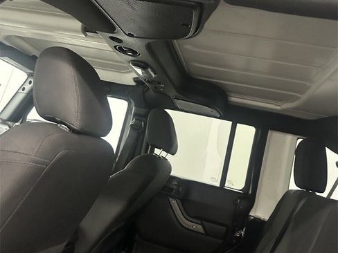 Used 2017 Jeep Wrangler Unlimited Sport w/ Quick Order Package 24S image 19