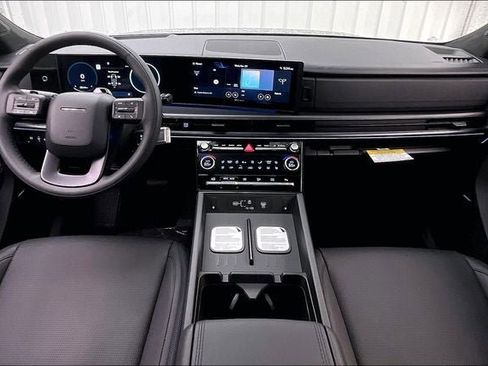 New 2026 Hyundai Santa Fe Calligraphy AWD/4WD image 6