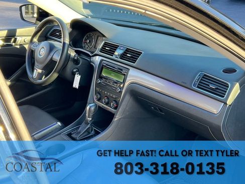 Used 2015 Volkswagen Passat 1.8T S image 22