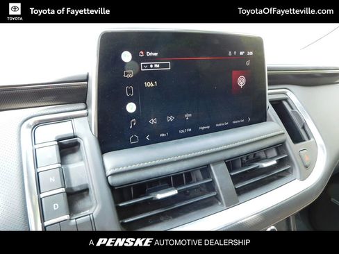 Used 2022 GMC Yukon AT4 AWD/4WD image 12