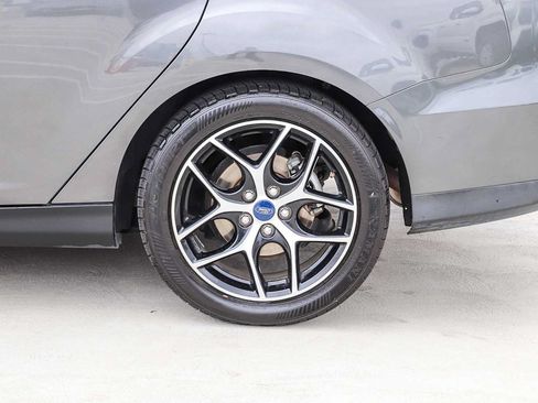 Used 2018 Ford Focus SEL FWD image 10