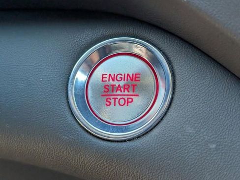 Used 2025 Acura RDX SH-AWD w/ Advance Package image 26