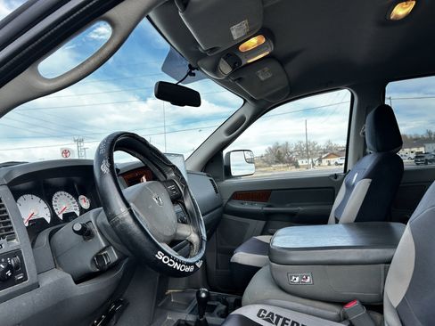 Used 2006 Dodge Ram 2500 Truck SLT w/ Quad Cab Big Horn Value Group image 9