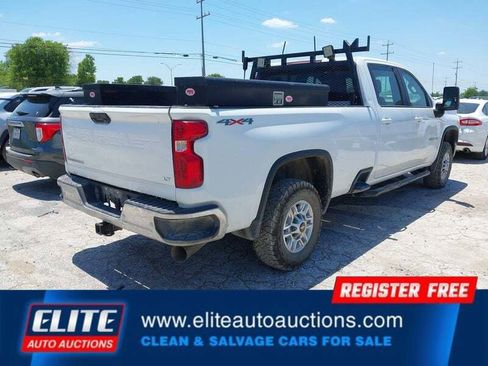 Used 2022 Chevrolet Silverado 2500 LT w/ Convenience Package AWD/4WD image 7