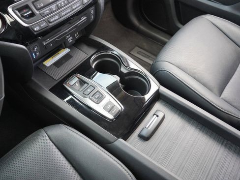 Used 2019 Honda Pilot Elite image 20