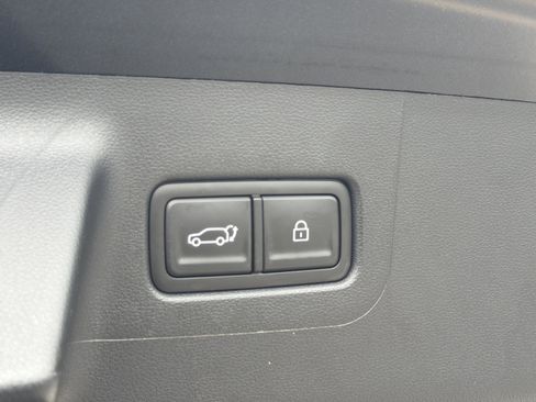 Used 2026 Hyundai Santa Fe SEL FWD image 10