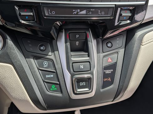 Used 2025 Honda Odyssey EX-L image 24