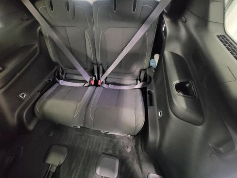 Used 2025 Jeep Grand Cherokee L Laredo AWD/4WD image 26
